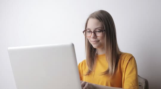 Sarah's testimonial thumbnail